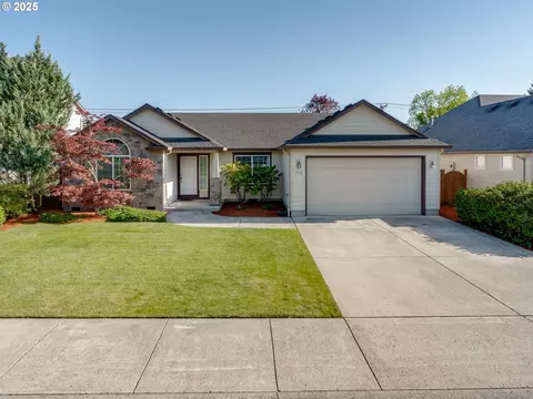 713 NW 150th St, Vancouver, WA 98685