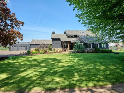 9293 Broadacres Rd NE, Aurora, OR 97002