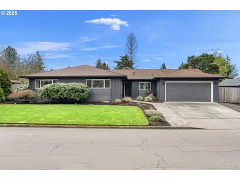 2900 NW Eastway Ct, Beaverton, OR 97006