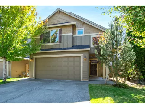 3721 NW 121st Cir, Vancouver, WA 98685