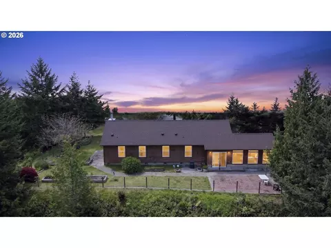 89453 Rustic Ln, Florence, OR 97439 photo 2