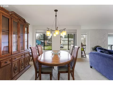 Dining - 3788 SE 25th St, Gresham, OR 97080 photo 2 of 2
