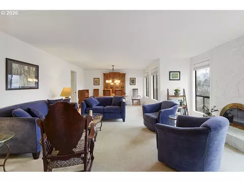 Living - 3788 SE 25th St, Gresham, OR 97080 photo 1 of 3