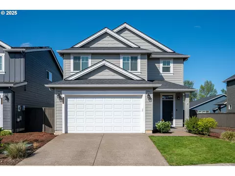 1315 NW Campanella Way, Estacada, OR 97023