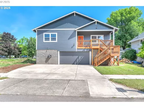 268 A St, Vernonia, OR 97064