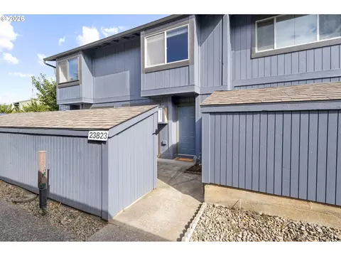 23823 NE Treehill Dr, Wood Village, OR 97060