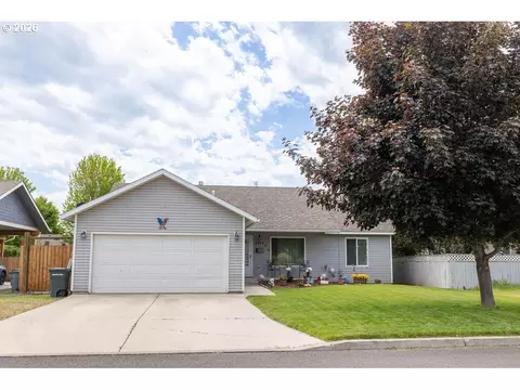 2910 Misty Ave, La Grande, OR 97850