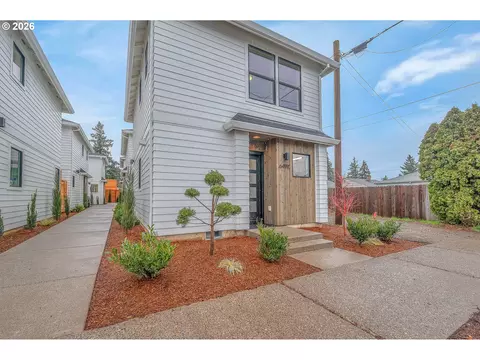 6491 SE Ramona St #C, Portland, OR 97206