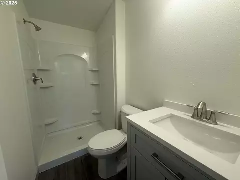 373 Hayhurst Rd, Yoncalla, OR 97499 photo 21