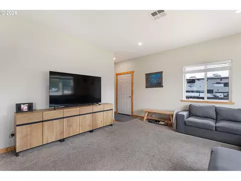 Living - 101 E Park St, Enterprise, OR 97828 photo 1 of 1