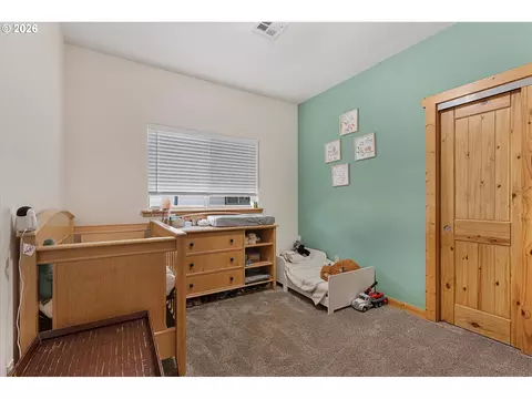 Bedroom - 101 E Park St, Enterprise, OR 97828 photo 1 of 6