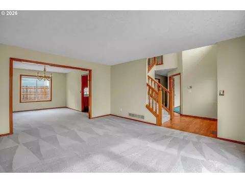 Living - 1802 NW Bella Vista Ave, Gresham, OR 97030 photo 1 of 6