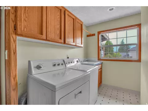 Other - 1802 NW Bella Vista Ave, Gresham, OR 97030 photo 5 of 6