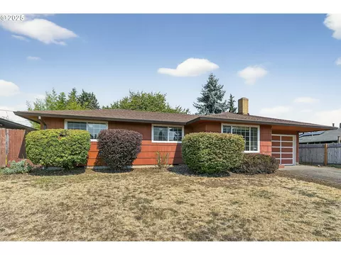 15725 SE Madison Ct, Portland, OR 97233