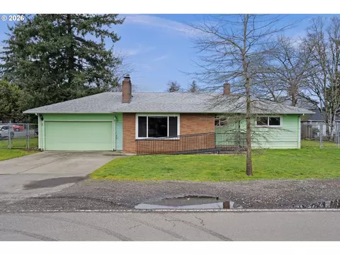 6211 SE Clatsop St, Portland, OR 97206