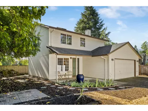 6228 SE Clatsop St, Portland, OR 97206