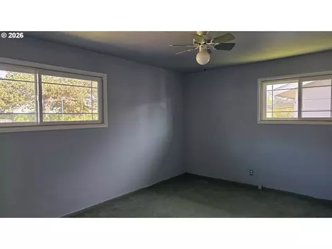 Bedroom - 1047 Baxter St, Eugene, OR 97402 photo 1 of 5