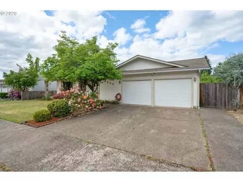 6952 C St, Springfield, OR 97478 photo 2