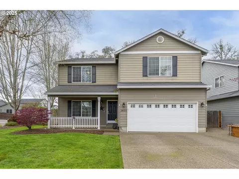 2835 NW Pinot Noir Dr, Mcminnville, OR 97128