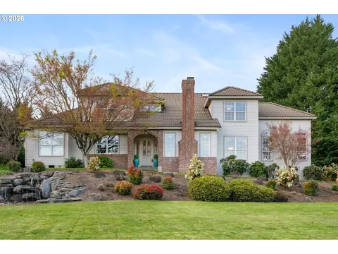 11830 SEastbourne Ln, Happy Valley, OR 97086