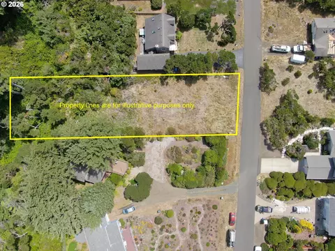 3409 NW Hidden Lake Dr, Waldport, OR 97394