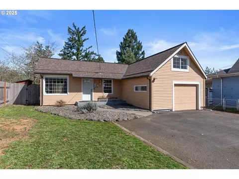 7511 SE Crystal Springs Blvd, Portland, OR 97206