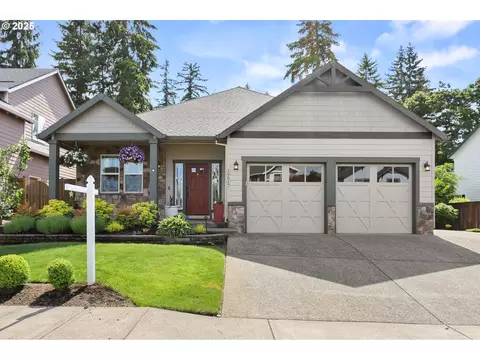 19517 Hummingbird Loop, Oregon City, OR 97045
