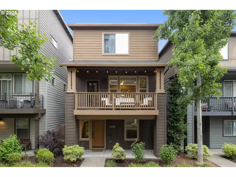 14192 SW Compass Dr, Beaverton, OR 97005