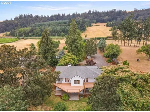 7500 Spring Valley Rd, Salem, OR 97304