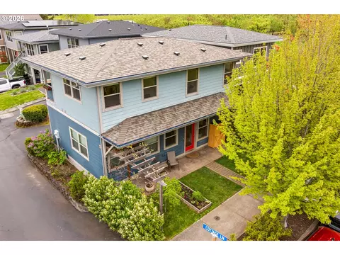 1229 29th St, Hood River, OR 97031