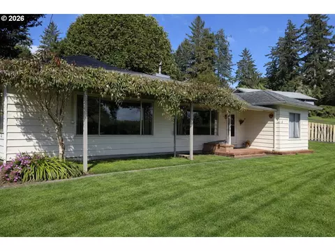 67623 E Bay Rd, North Bend, OR 97459
