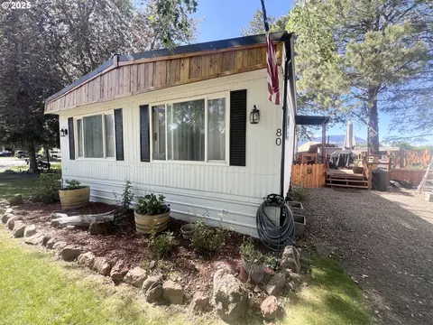 1809 26th St #80, La Grande, OR 97850