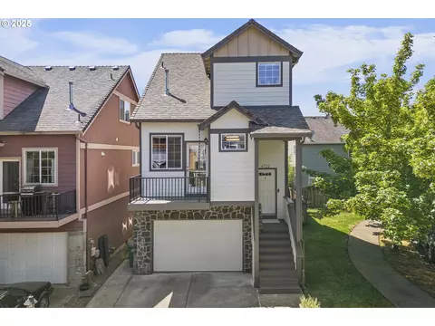 4722 SE Paladin Ln, Hillsboro, OR 97123