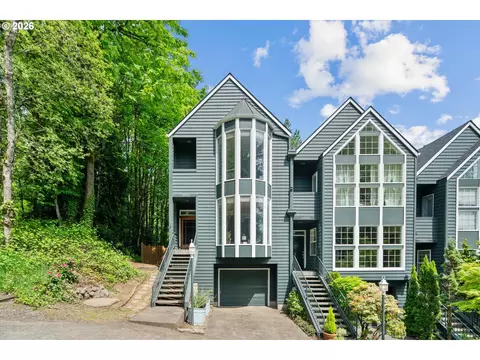 1239 SW Gaines St, Portland, OR 97239