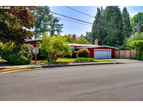 Exterior - 3046 Bailey Ln, Eugene, OR 97401 photo 1 of 6
