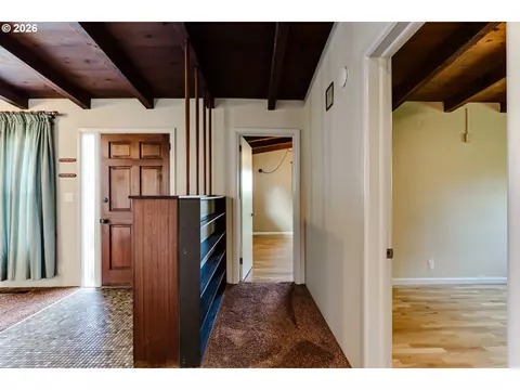 Entry Way - 3046 Bailey Ln, Eugene, OR 97401 photo 1 of 1