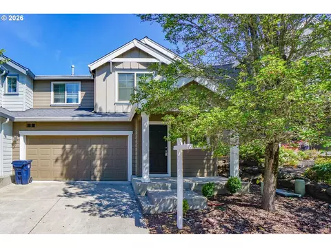 Exterior - 3355 NW 47th Dr, Camas, WA 98607 photo 2 of 6