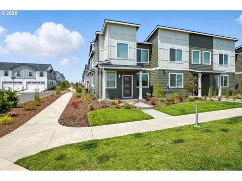 3292 SEquinox Ln, Hillsboro, OR 97123