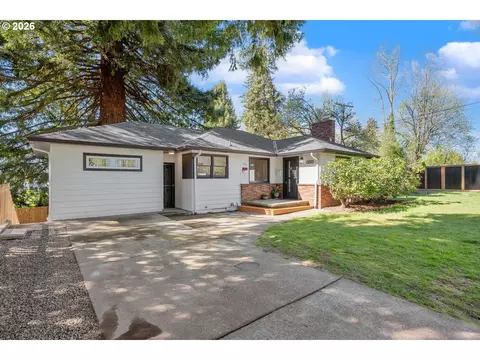 10721 NE 2nd Ave, Portland, OR 97211