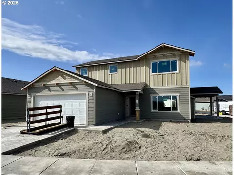 1555 NE 8th Pl, Hermiston, OR 97838
