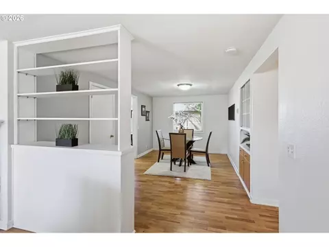 Dining - 1090 Corydon St, Eugene, OR 97401 photo 1 of 4