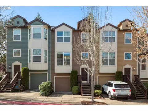 13123 SW Raptor Pl, Portland, OR 97223