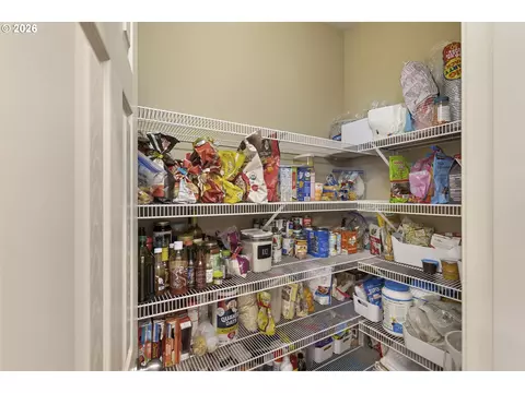 Other - 1099 SE Mimosa Dr, Gresham, OR 97080 photo 2 of 9