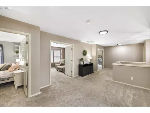 Entry Way - 1099 SE Mimosa Dr, Gresham, OR 97080 photo 1 of 1