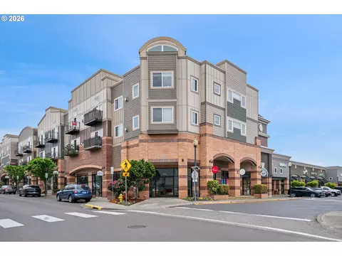15320 NW Central Dr #214, Portland, OR 97229