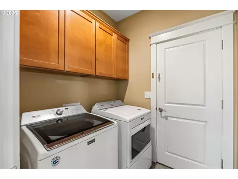 Other - 857 Throne Dr, Eugene, OR 97402 photo 3 of 10