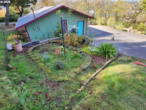 30235 Eagleview Dr, Gold Beach, OR 97444 photo 36