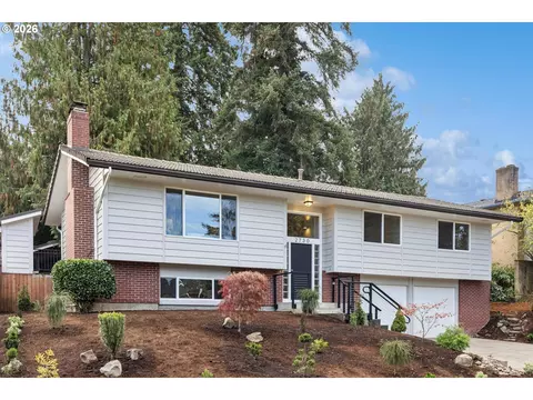 2730 SW Plum Ct, Portland, OR 97219