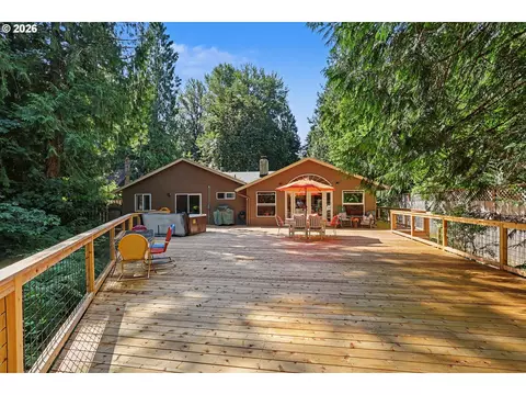 Exterior - 19368 SE Summertime Dr, Sandy, OR 97055 photo 8 of 10