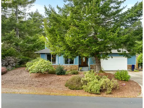 88090 Windleaf Way, Florence, OR 97439